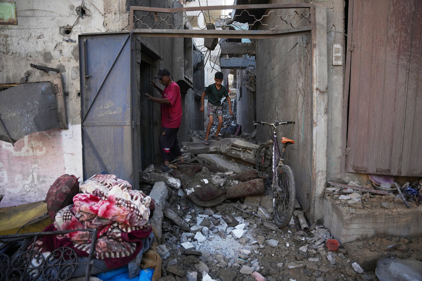 Photos show the scene after the latest Israeli strikes in Gaza | iNFOnews.ca