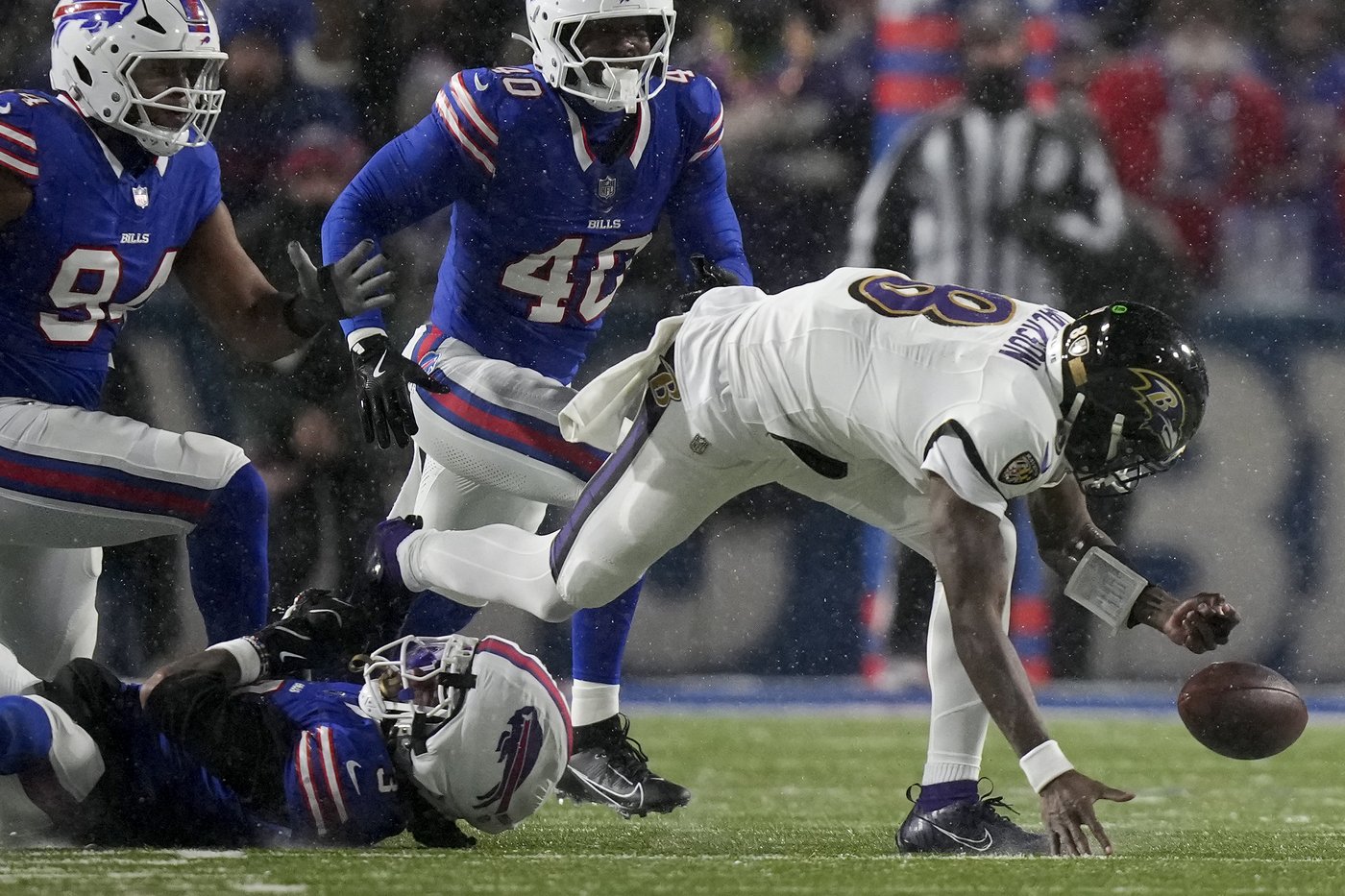 Allen scores 2 TDs, Bills force 3 turnovers to beat Ravens 27-25 and reach AFC title game | iNFOnews.ca Allen scores 2 TDs, Bills force 3 turnovers to beat Ravens 27-25 and reach AFC title game | iNFOnews.ca
