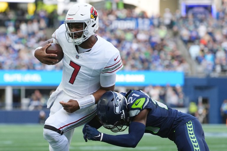 After weeks of QB drama in the desert, the Cardinals find out they have lots of other problems | iNFOnews.ca