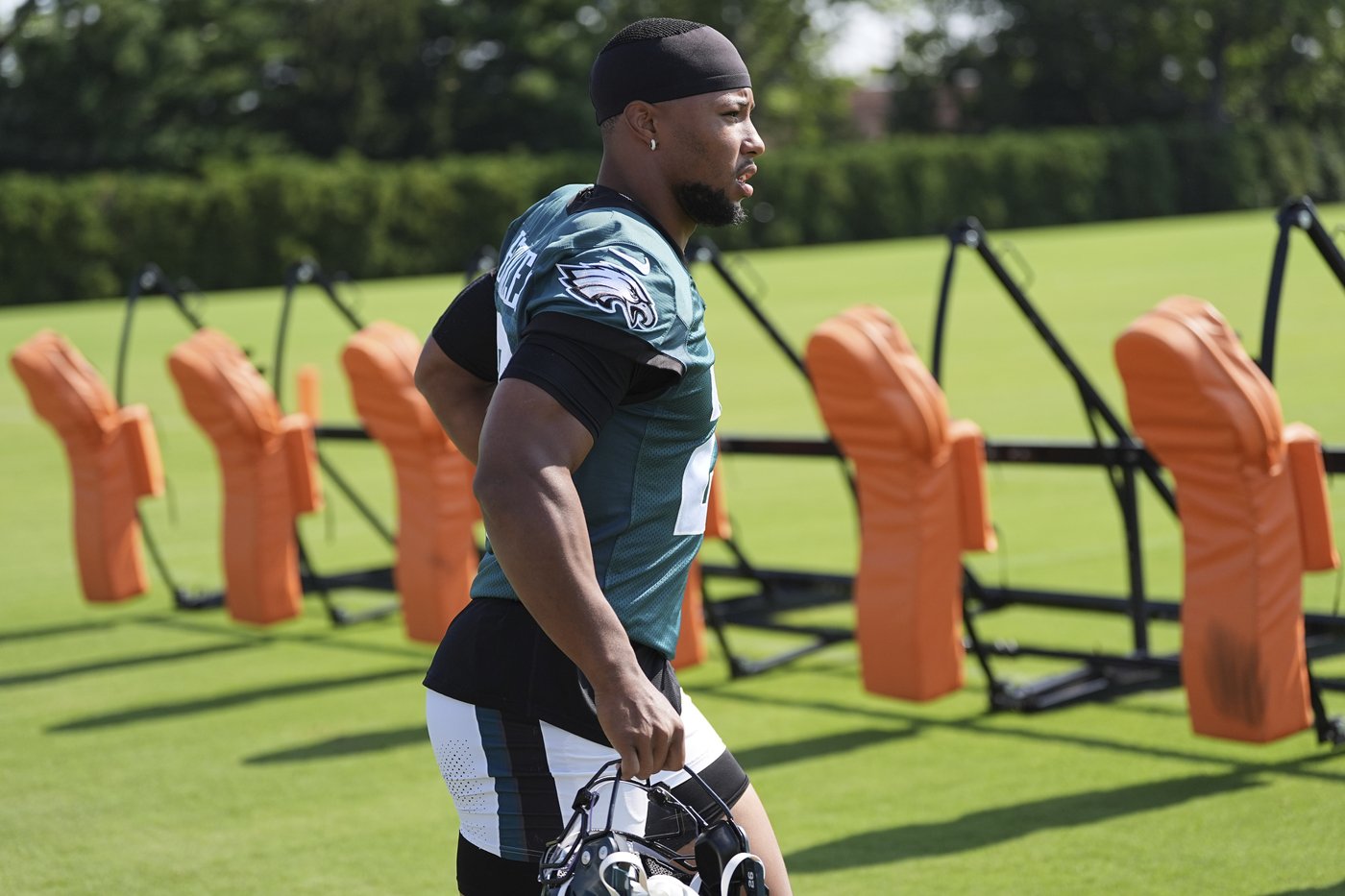 Eagles running back Saquon Barkley declines invitation to join Trump's sports council | iNFOnews.ca