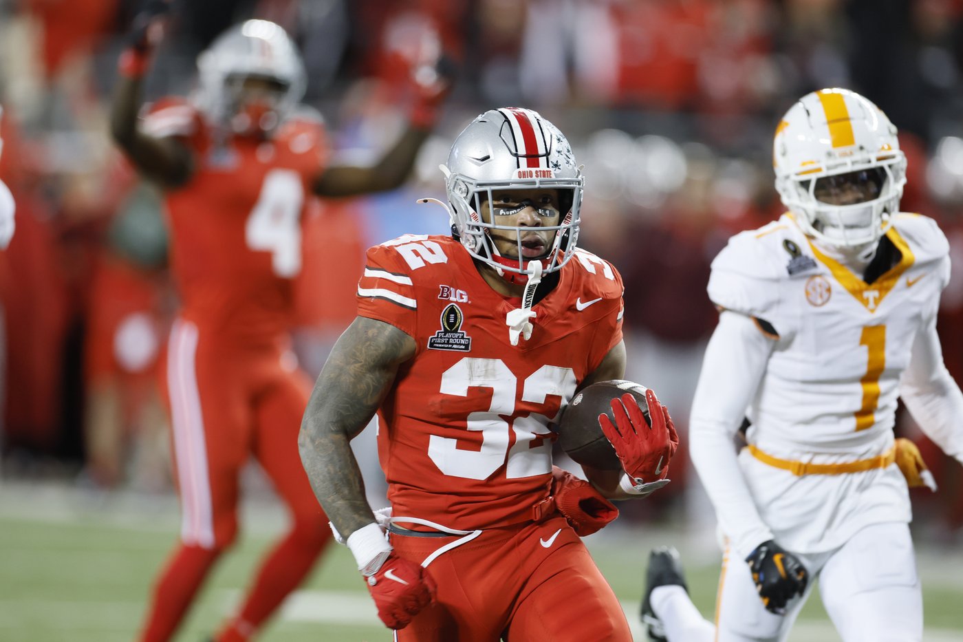 No. 1 Oregon and No. 8 Ohio State gear up for rematch of thriller won by Ducks | iNFOnews.ca No. 1 Oregon and No. 8 Ohio State gear up for rematch of thriller won by Ducks | iNFOnews.ca