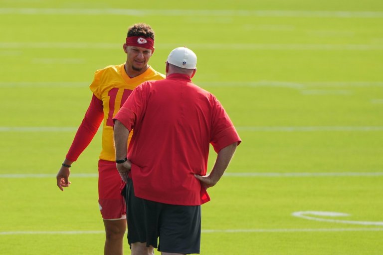 A reset in Kansas City: Andy Reid brings Chiefs rookies and QBs in early again after a 6-11 collapse | iNFOnews.ca