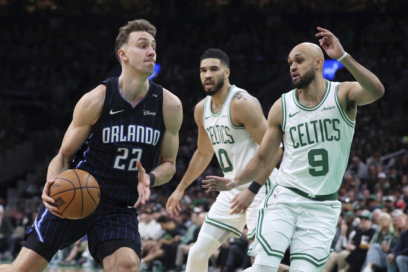 Celtics star Jayson Tatum listed as doubtful for Game 2 vs. Magic with bone bruise in wrist | iNFOnews.ca