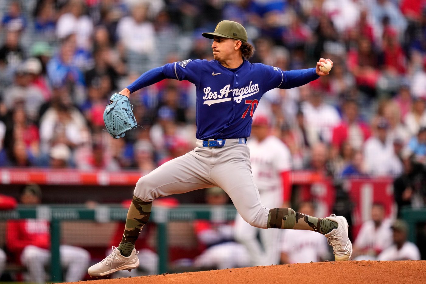 Shohei Ohtani has 5 RBIs and Dodgers take advantage of Angels' mistakes in 15-2 rout | iNFOnews.ca