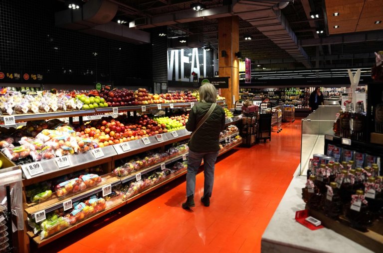 Liberals announce national food strategy meant to expand choice, lower prices | iNFOnews.ca