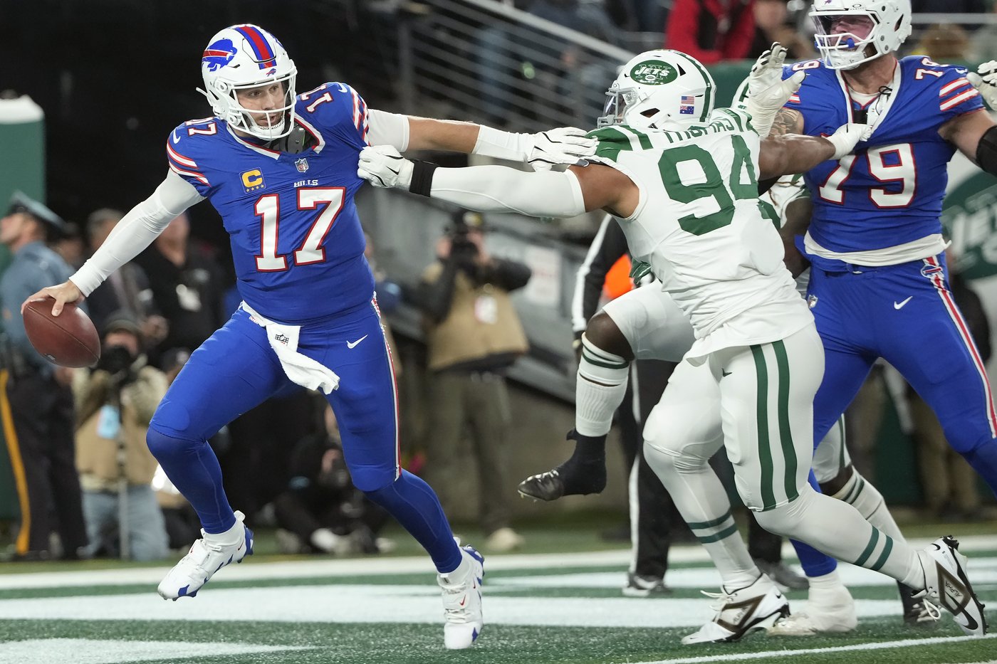 Adding Cooper among reasons Allen looks forward to 100th start, as Bills set to host Titans | iNFOnews.ca
