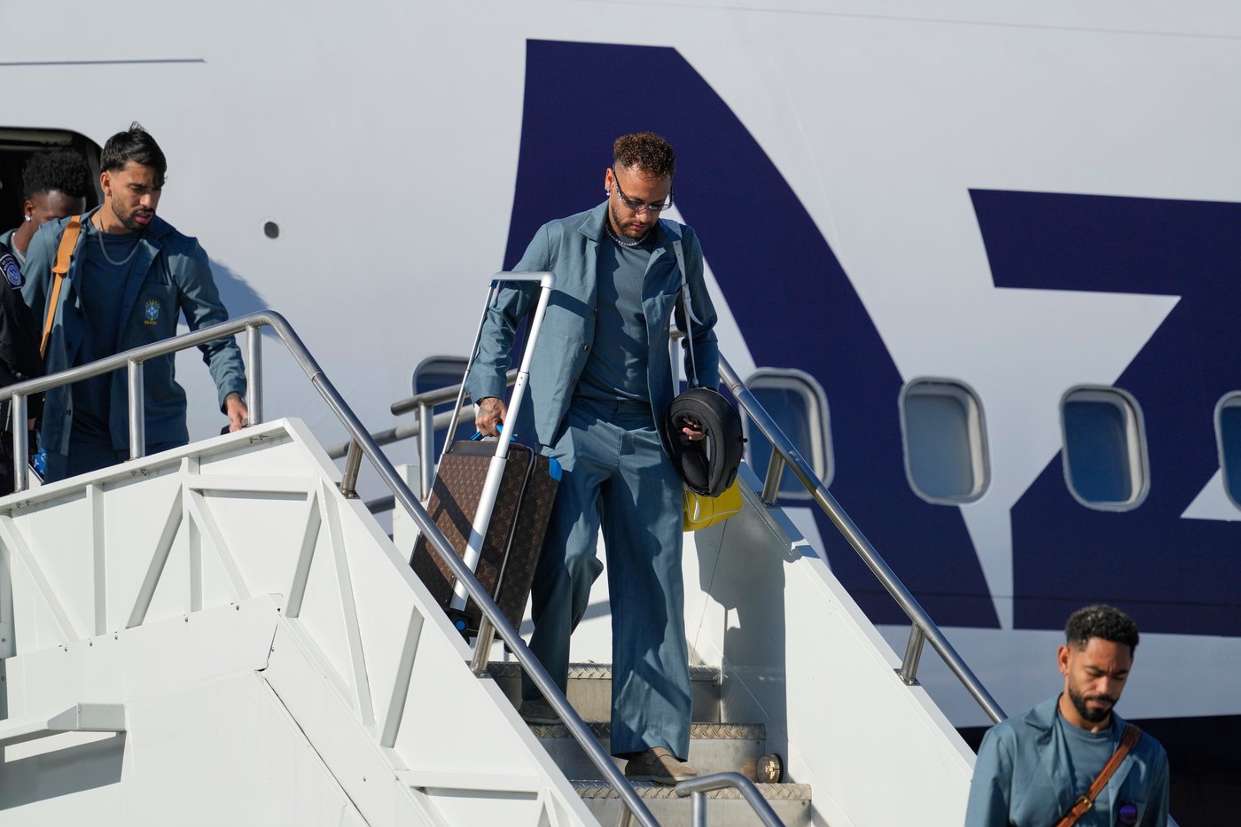 Brazil says Neymar, sidelined by a calf injury, isn't traveling for an exhibition game vs. Egypt | iNFOnews.ca Brazil says Neymar, sidelined by a calf injury, isn't traveling for an exhibition game vs. Egypt | iNFOnews.ca