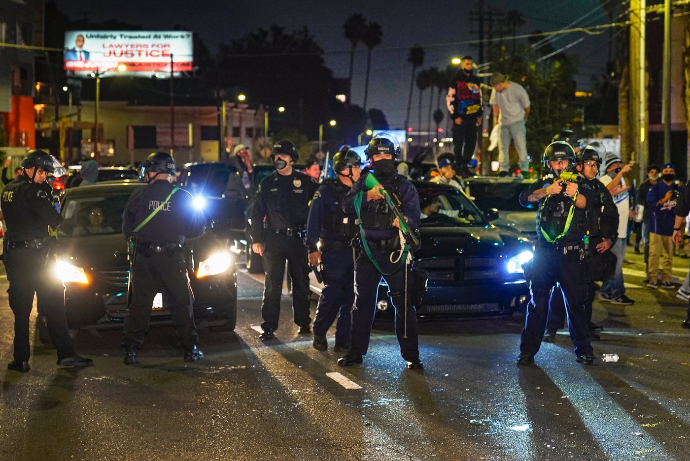 LA to pay $11.8 million to man blinded by police projectile during Dodgers celebration | iNFOnews.ca