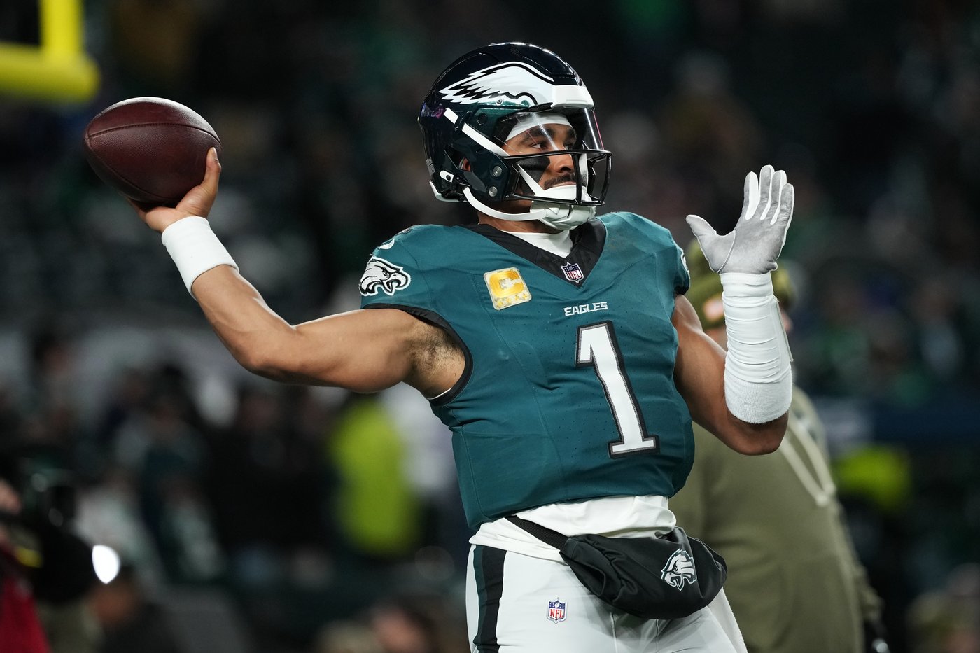 Why so unhappy? Super Bowl champion Eagles caught up in drama even with best record in NFC | iNFOnews.ca