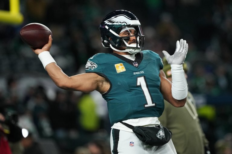 Why so unhappy? Super Bowl champion Eagles caught up in drama even with best record in NFC | iNFOnews.ca