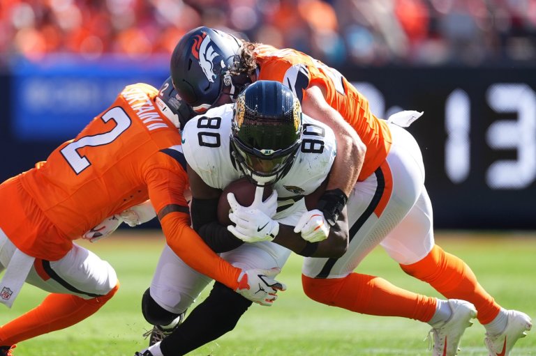 Defense clamps down after Week 1 tackling woes, fueling Broncos' 20-13 comeback win over Jaguars | iNFOnews.ca