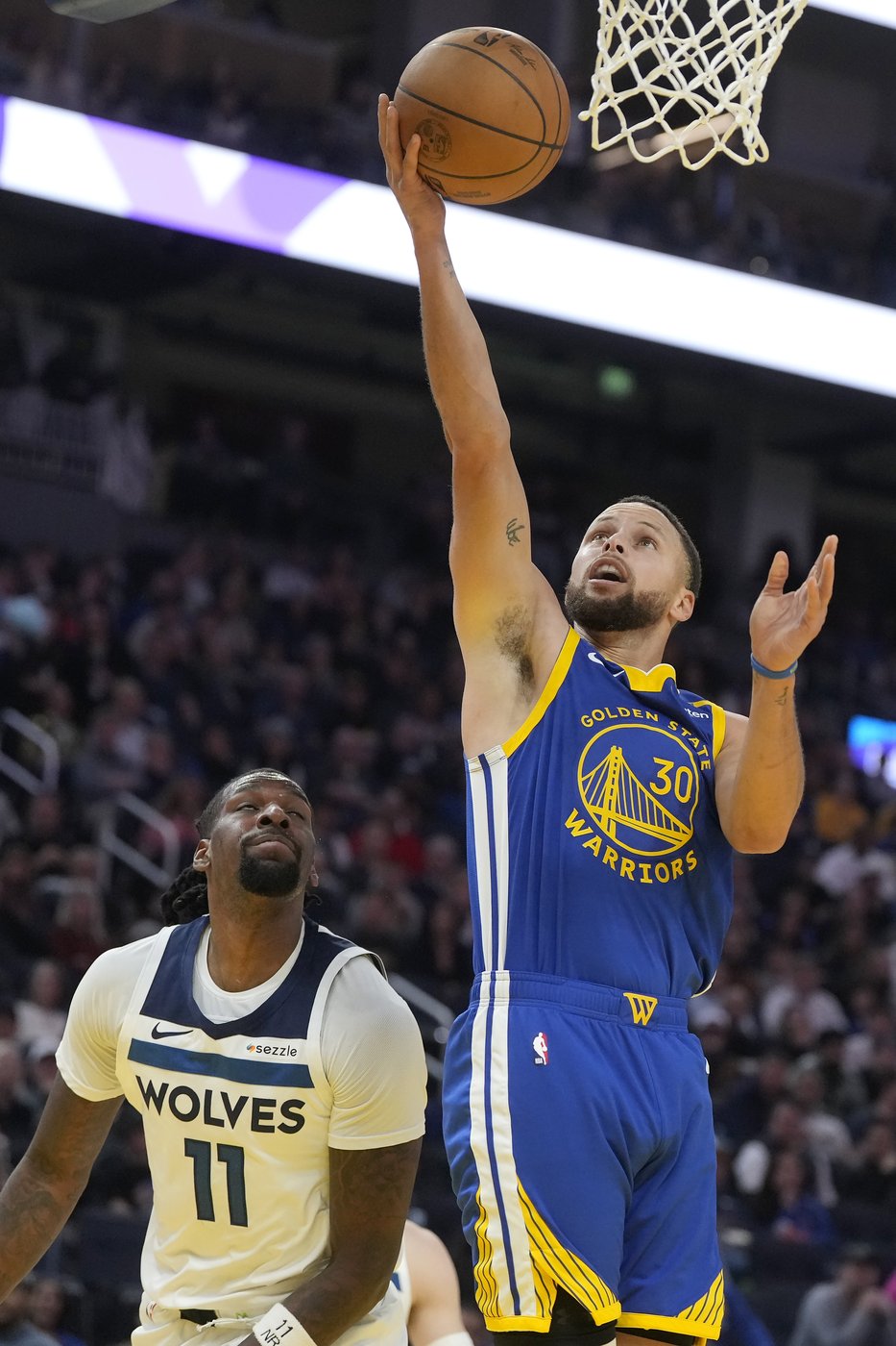 Anthony Edwards has 30 points and 9 assists in the Timberwolves' 107-90 victory over the Warriors | iNFOnews.ca Anthony Edwards has 30 points and 9 assists in the Timberwolves' 107-90 victory over the Warriors | iNFOnews.ca
