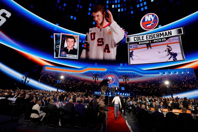 Islanders sign prospect Cole Eiserman to a 3-year entry level contract | iNFOnews.ca