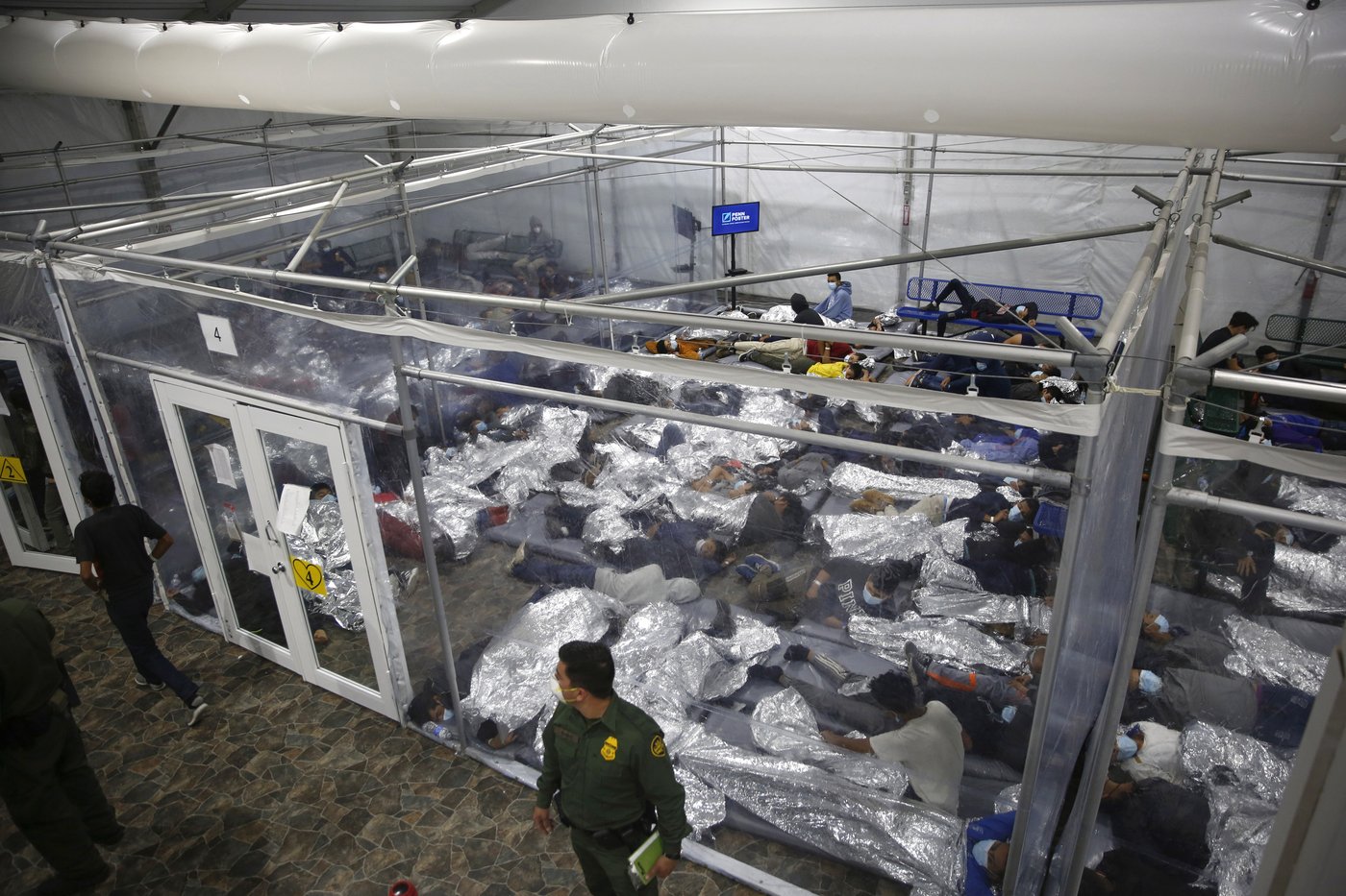 US border facilities for migrant children are improving but still need work, court monitor says | iNFOnews.ca