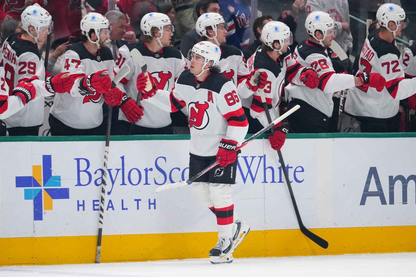 Jack Hughes scores twice in a 4-goal 1st for Devils as Stars lose 2nd straight in regulation | iNFOnews.ca Jack Hughes scores twice in a 4-goal 1st for Devils as Stars lose 2nd straight in regulation | iNFOnews.ca