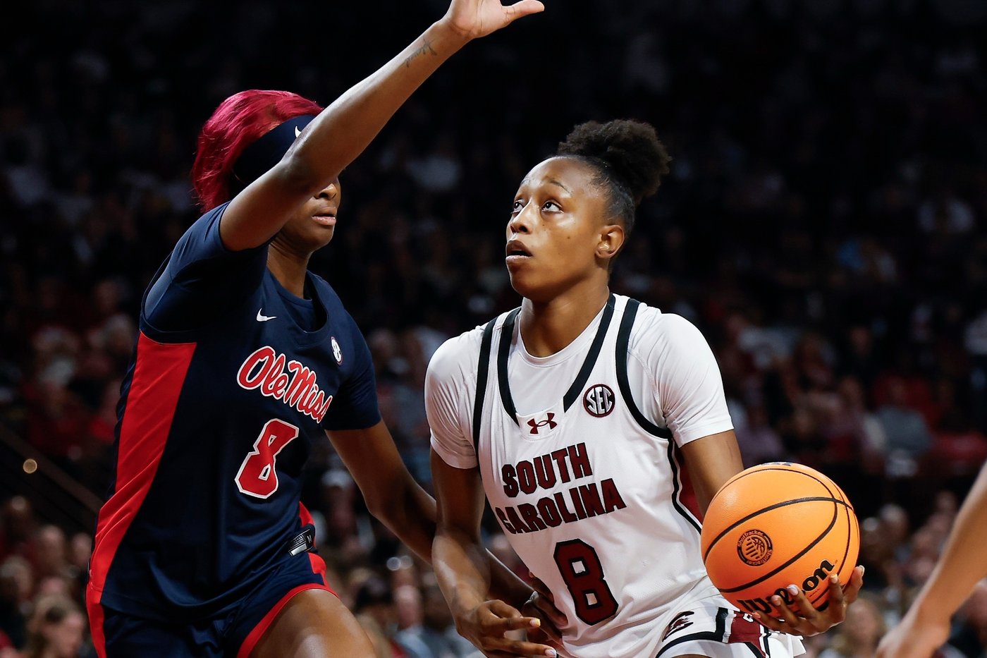Edwards, Okot lead No. 3 South Carolina to 85-48 blowout of No. 17 Ole Miss and share of SEC title | iNFOnews.ca