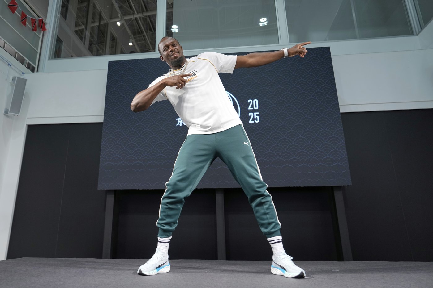Oblique Seville joins Bolt as a Jamaican sprint champ. Jefferson-Wooden wins gold for US | iNFOnews.ca Oblique Seville joins Bolt as a Jamaican sprint champ. Jefferson-Wooden wins gold for US | iNFOnews.ca