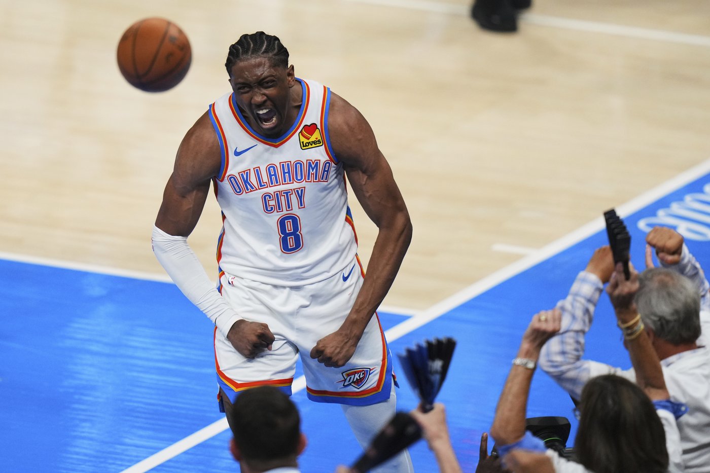 NBA Finals: Haliburton caps huge rally with winning jumper as Pacers stun Thunder 111-110 in Game 1 | iNFOnews.ca