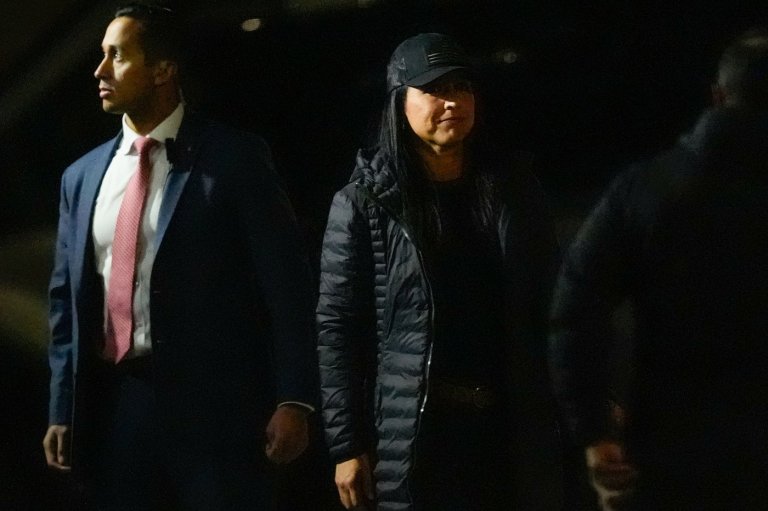 Attorney says Gabbard is holding up a complaint about her actions, which her office denies | iNFOnews.ca