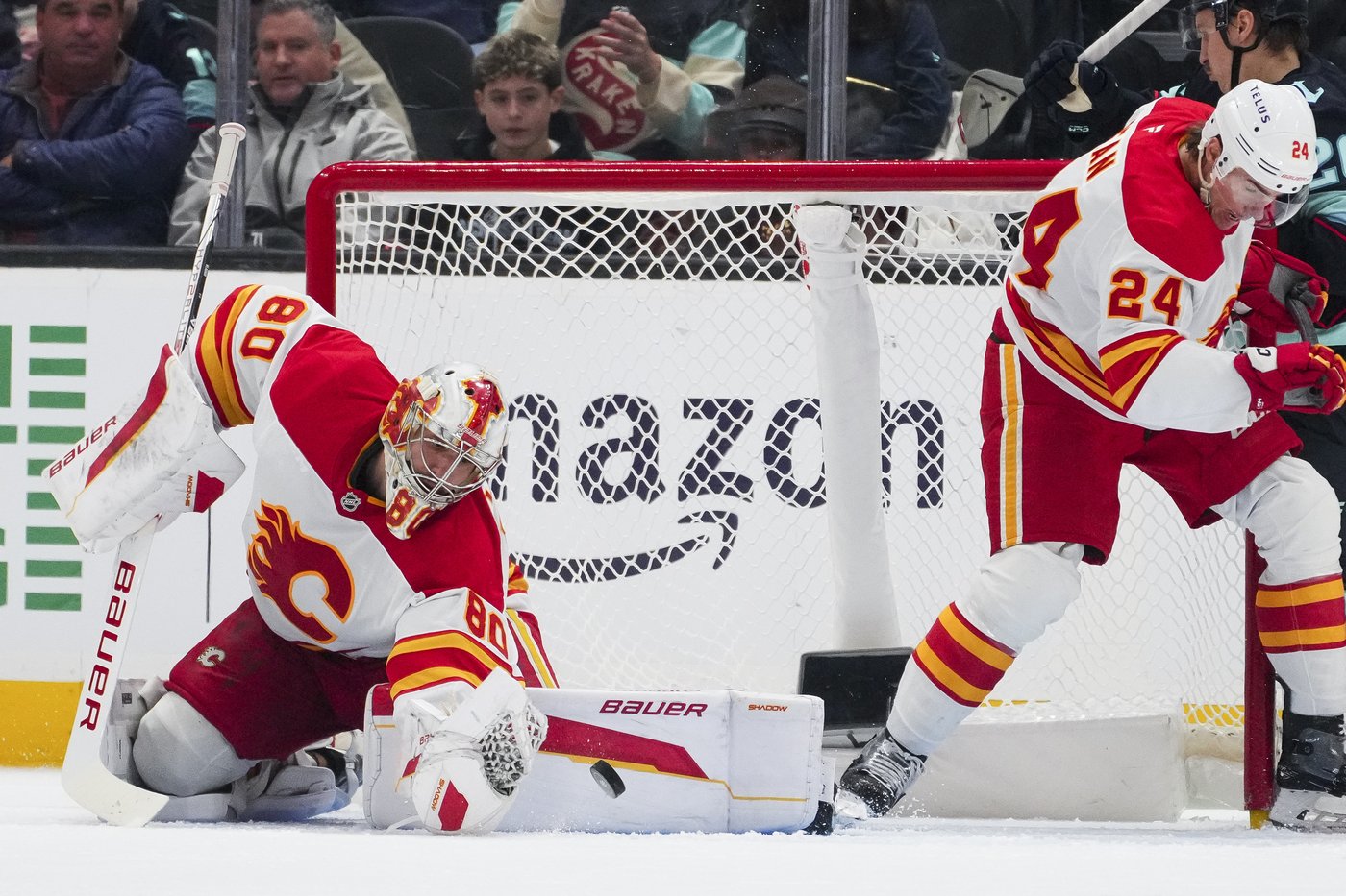 Flames score three times in first period, hang on to beat Kraken 3-2 | iNFOnews.ca Flames score three times in first period, hang on to beat Kraken 3-2 | iNFOnews.ca