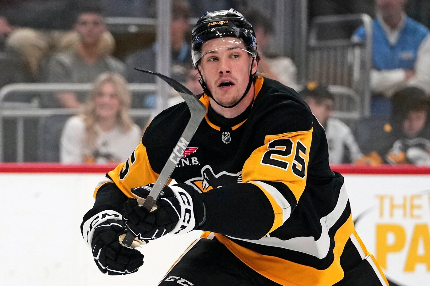 Tommy Novak scores in OT to lift the Penguins past the Bruins, 5-4 | iNFOnews.ca Tommy Novak scores in OT to lift the Penguins past the Bruins, 5-4 | iNFOnews.ca