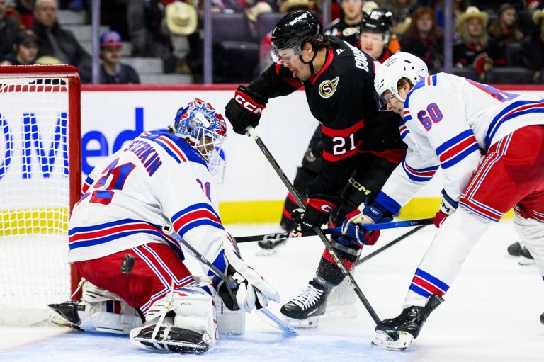 Panarin scores empty-net goal to lift Rangers to 4-2 win over Senators | iNFOnews.ca