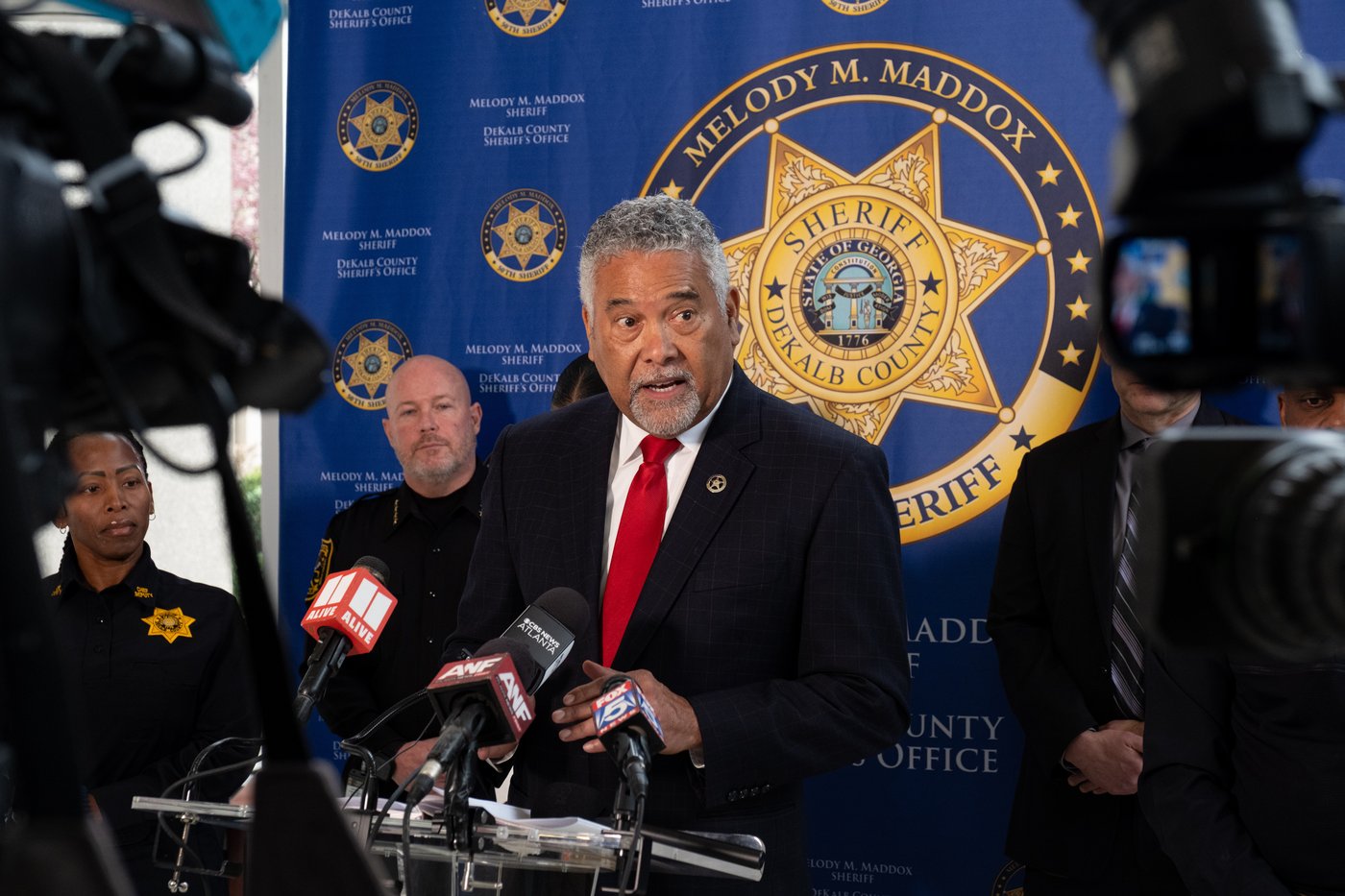 3 inmates captured in Florida after escape from jail near Atlanta | iNFOnews.ca