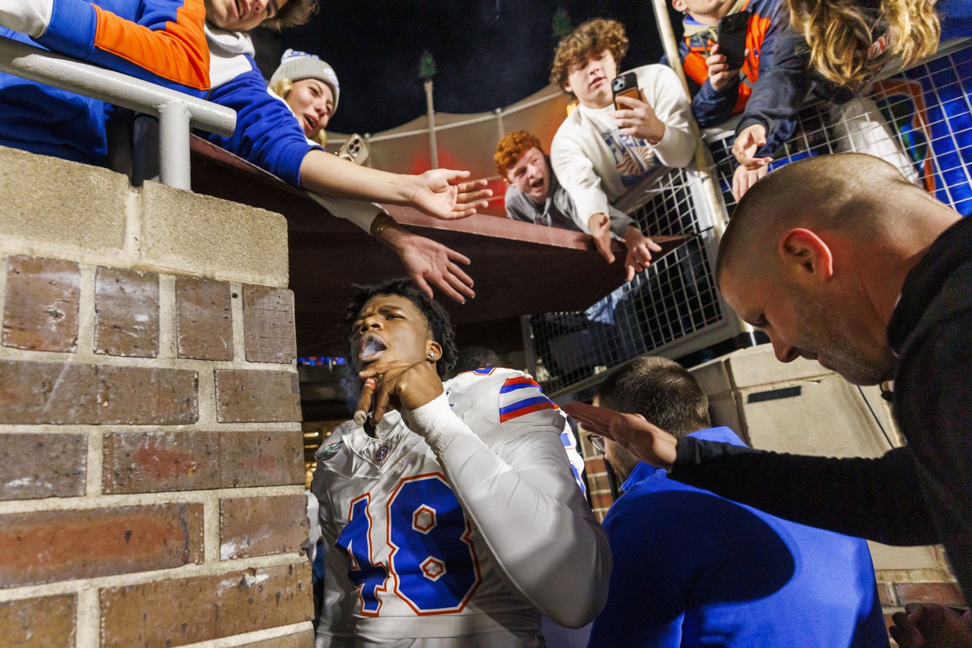 Florida runs over Florida State, recovers five fumbles in 31-11 rivalry win | iNFOnews.ca