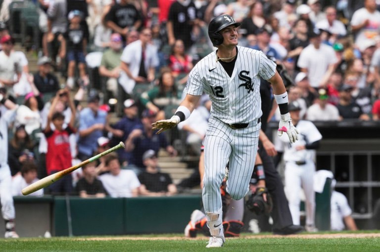 Colson Montgomery homers as White Sox rally in 7th to top Tigers 2-1 | iNFOnews.ca
