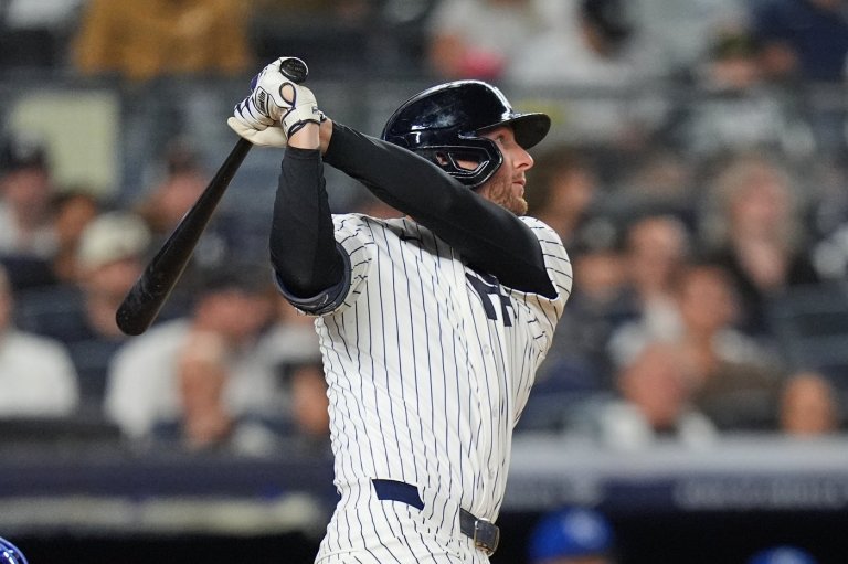 McMahon comes off bench and busts out of slump with big homer for Yankees in 4-2 win over Royals | iNFOnews.ca