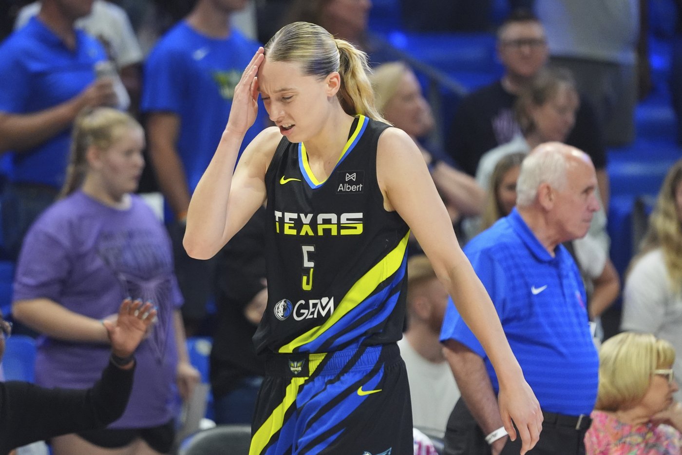 Burton has 25 points, 13 assists and 4 blocks as Valkyries deal Wings their 5th straight loss | iNFOnews.ca Burton has 25 points, 13 assists and 4 blocks as Valkyries deal Wings their 5th straight loss | iNFOnews.ca