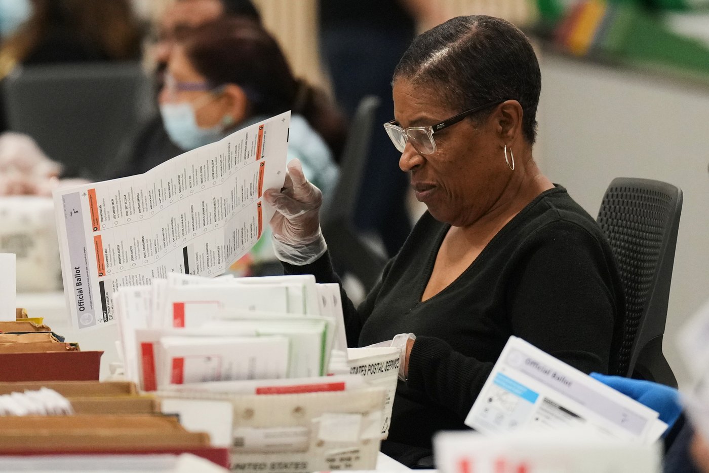 California's slow ballot count makes it a target for critics. It doesn't mean elections are rigged | iNFOnews.ca