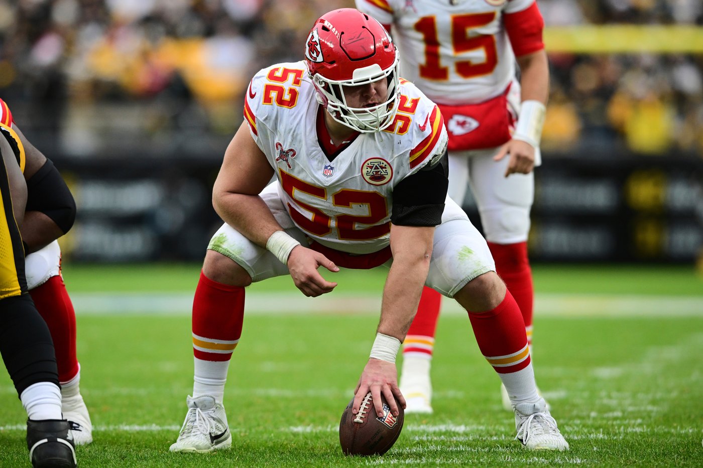 Falcons' Chris Lindstrom voted top interior offensive lineman by AP | iNFOnews.ca Falcons' Chris Lindstrom voted top interior offensive lineman by AP | iNFOnews.ca