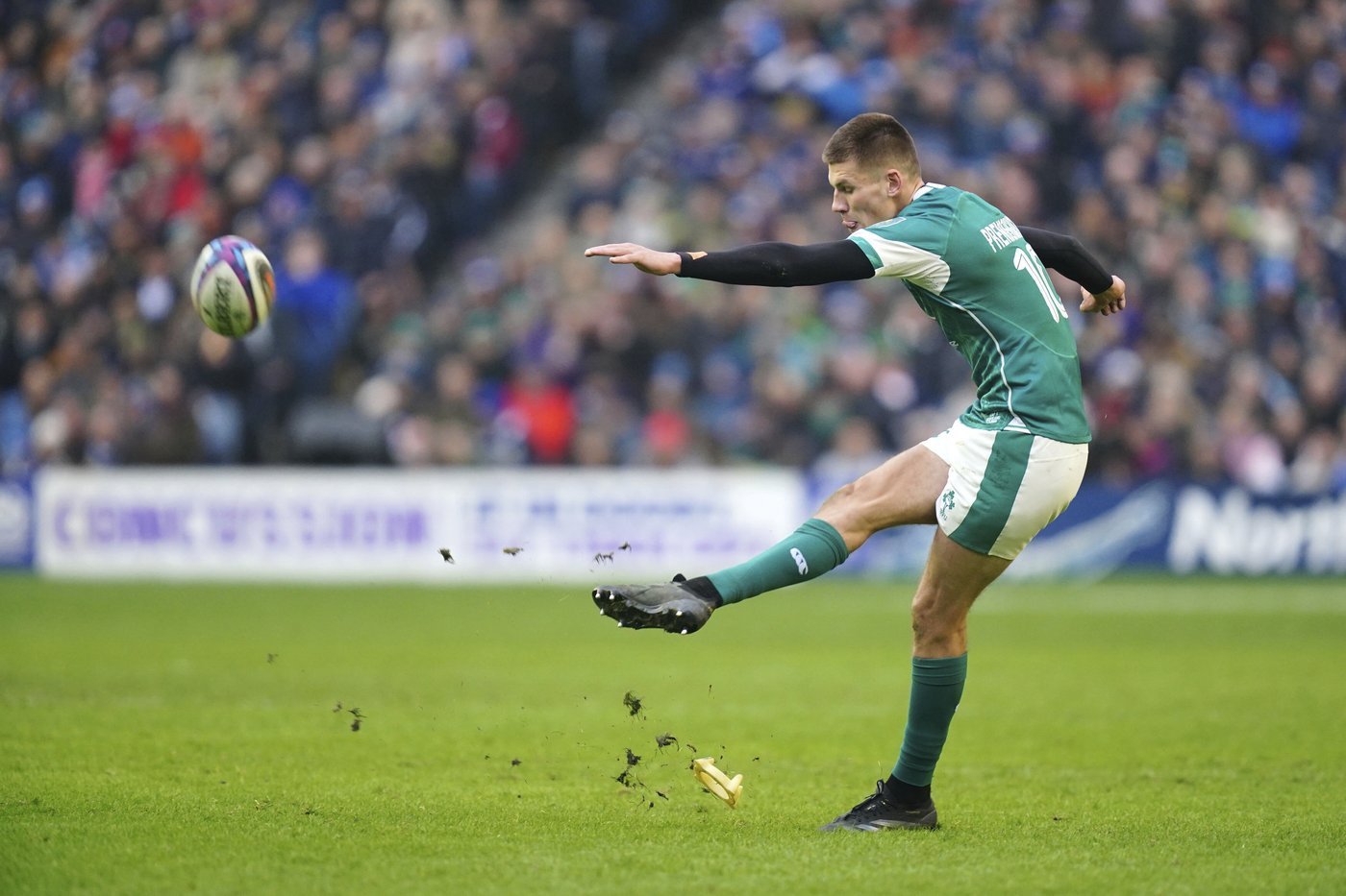 Ireland beats Scotland 32-18 in Six Nations to take huge step to unprecedented third straight title | iNFOnews.ca