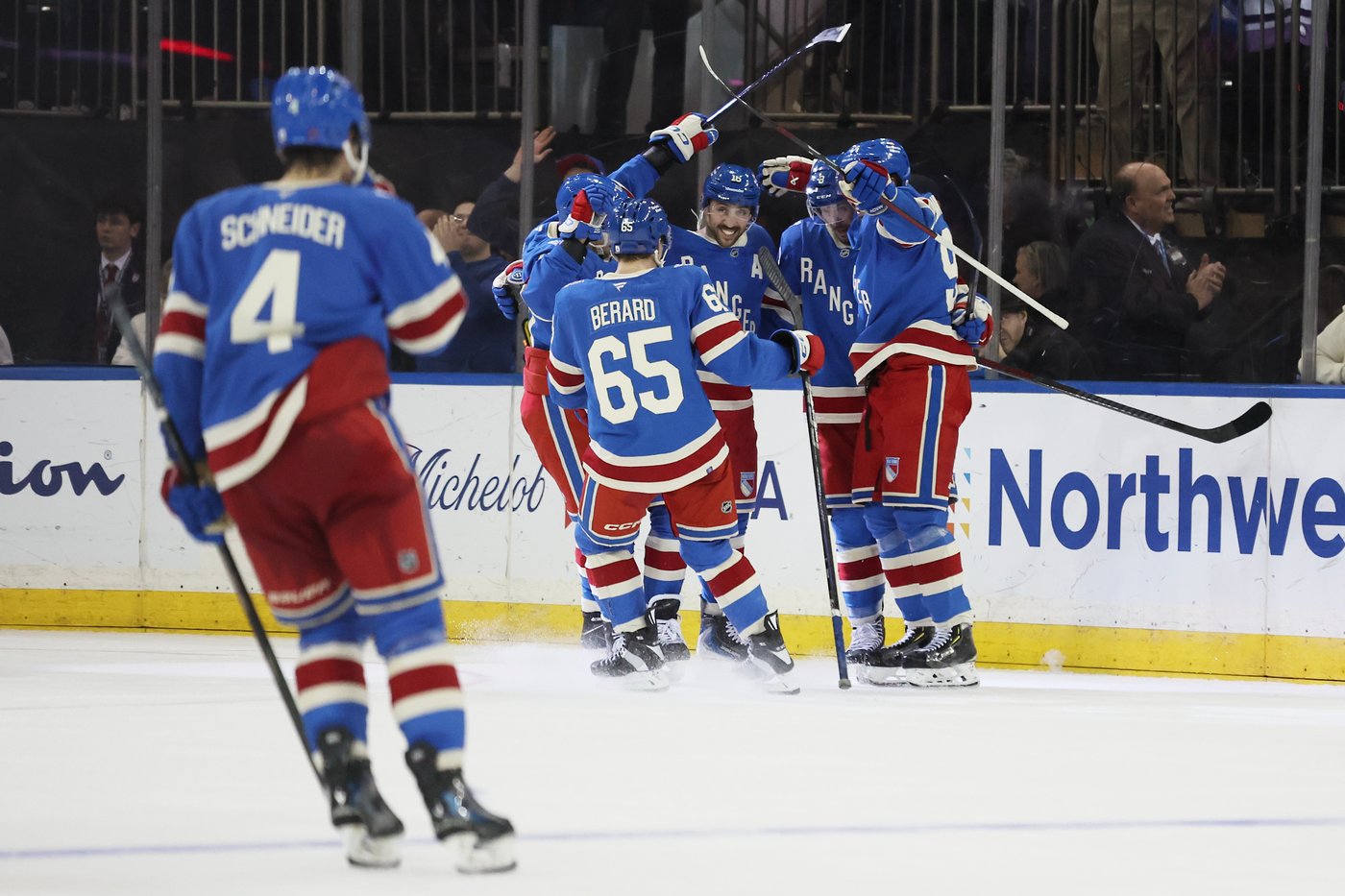 Miller scores twice, including OT winner, as Rangers edge Canadiens 5-4 | iNFOnews.ca