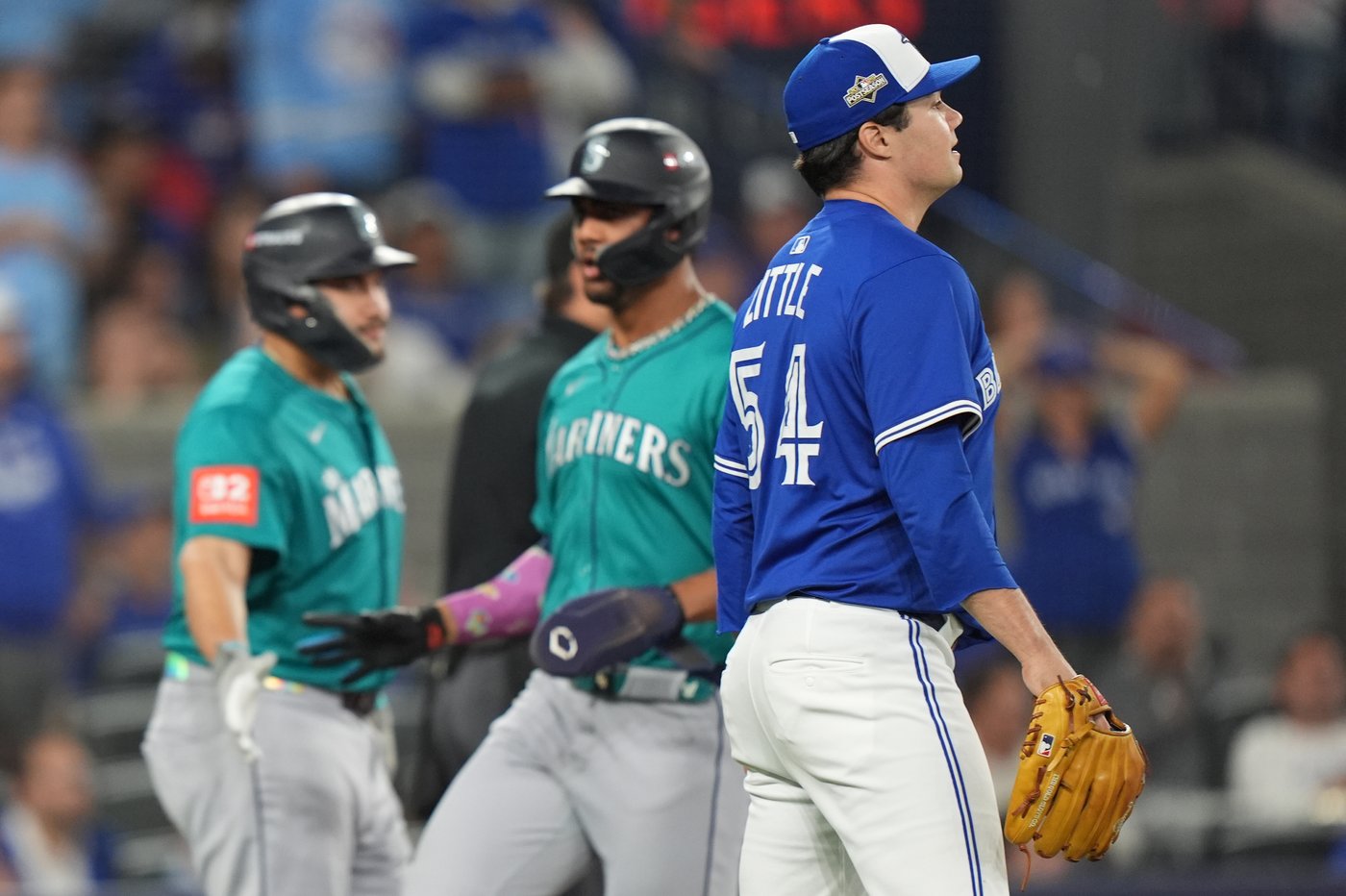 Photo Gallery: Mariners beat Blue Jays in Game 1 | iNFOnews.ca