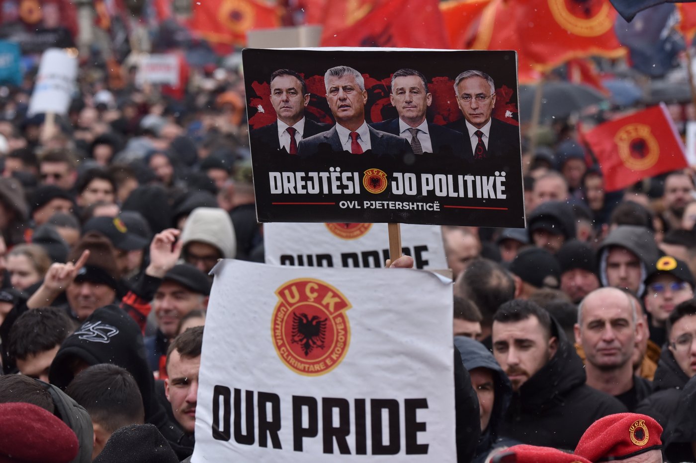 Thousands in Kosovo march against war crimes trials on 18th anniversary of independence declaration | iNFOnews.ca
