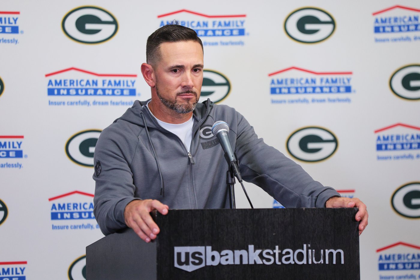 Packers get stuffed on 4th down and turn a promising start against the Vikings into poor finish | iNFOnews.ca Packers get stuffed on 4th down and turn a promising start against the Vikings into poor finish | iNFOnews.ca