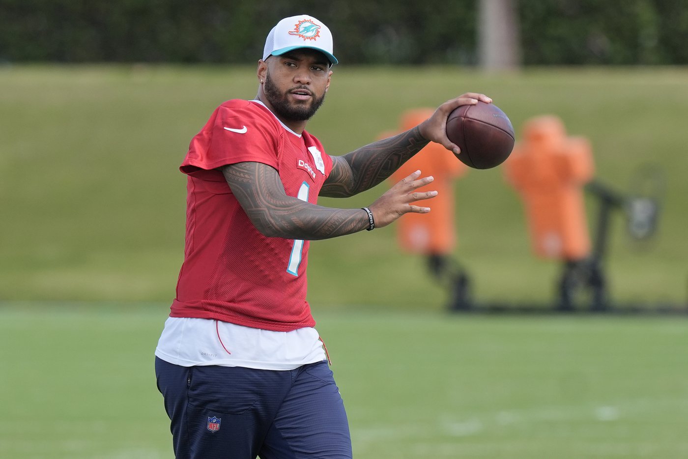 Dolphins QB Tua Tagovailoa clears concussion protocol and will start vs. Cardinals | iNFOnews.ca