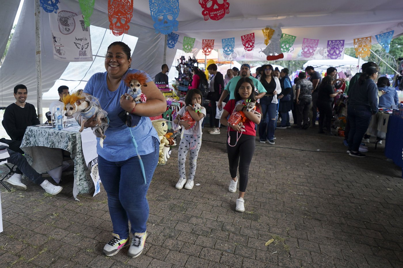 Pets join Mexico's Day of the Dead celebrations, as Fido and Tiger get their own altars | iNFOnews.ca Pets join Mexico's Day of the Dead celebrations, as Fido and Tiger get their own altars | iNFOnews.ca