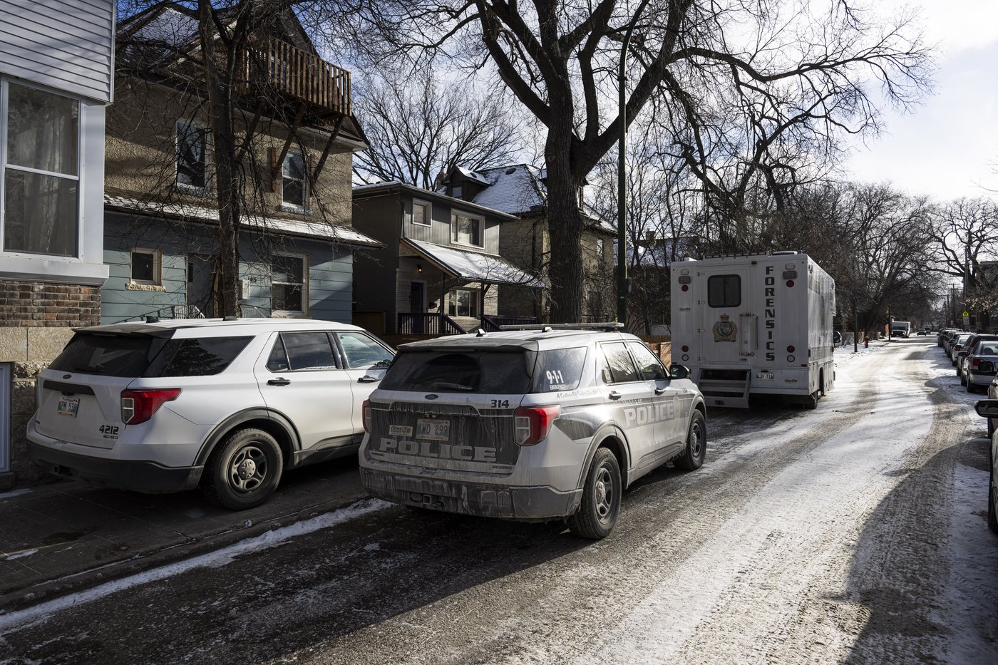 Jury hears accused mass killer shot up Winnipeg suite after days on crack, alcohol | iNFOnews.ca Jury hears accused mass killer shot up Winnipeg suite after days on crack, alcohol | iNFOnews.ca