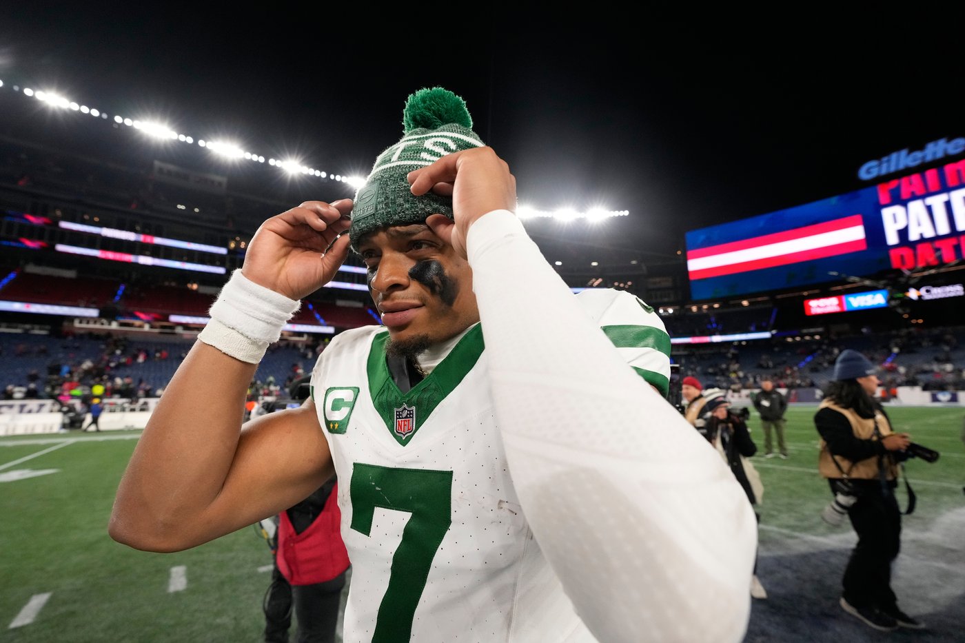 Jets' Aaron Glenn confirms that Tyrod Taylor will start at quarterback, Justin Fields is benched | iNFOnews.ca Jets' Aaron Glenn confirms that Tyrod Taylor will start at quarterback, Justin Fields is benched | iNFOnews.ca