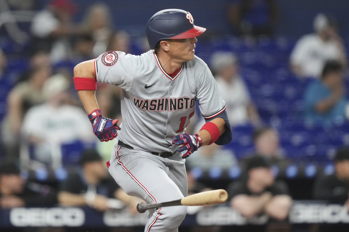 Nathaniel Lowe drives in 3 runs, Nationals score 7 unanswered runs to beat Marlins 7-4 | iNFOnews.ca
