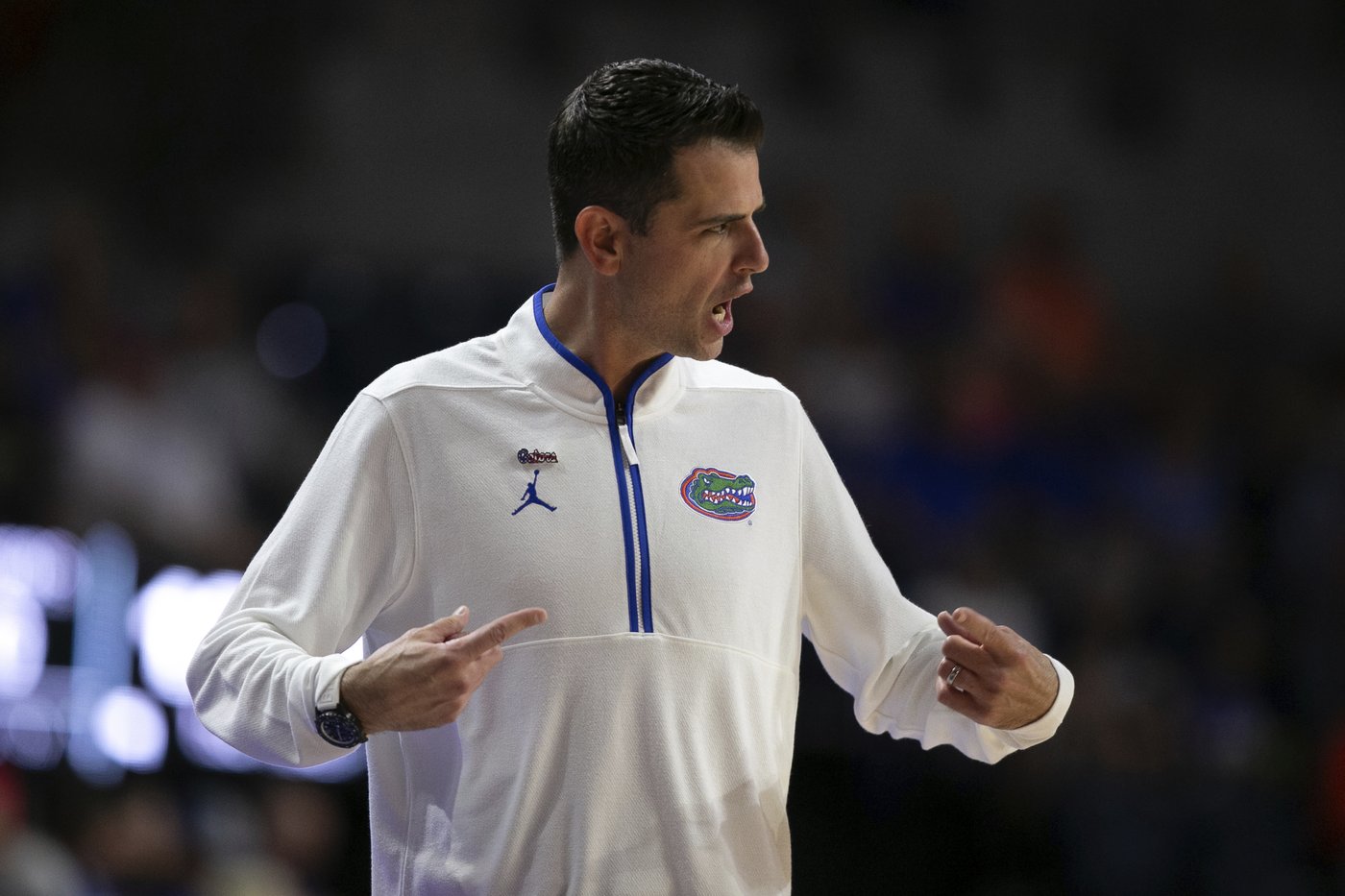 Embattled Florida coach Todd Golden expects raucous crowds on the road, beginning at Florida State | iNFOnews.ca