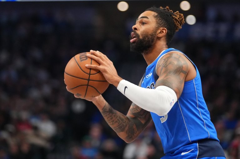 Grizzlies waive D'Angelo Russell ahead of camp, sign Brendan Hausen | iNFOnews.ca