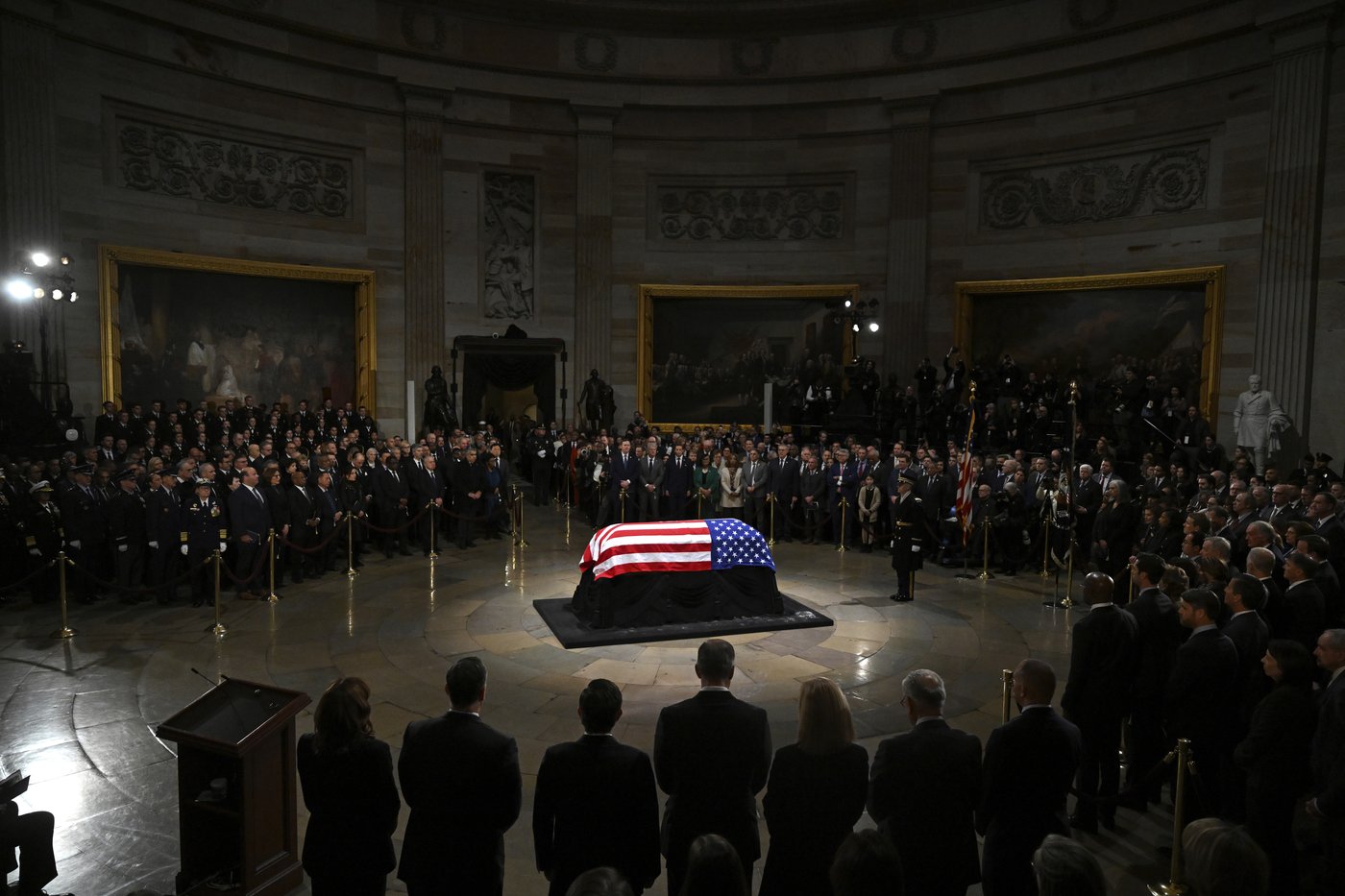 Jimmy Carter eulogized by Kamala Harris and others as 39th president returns to Washington | iNFOnews.ca