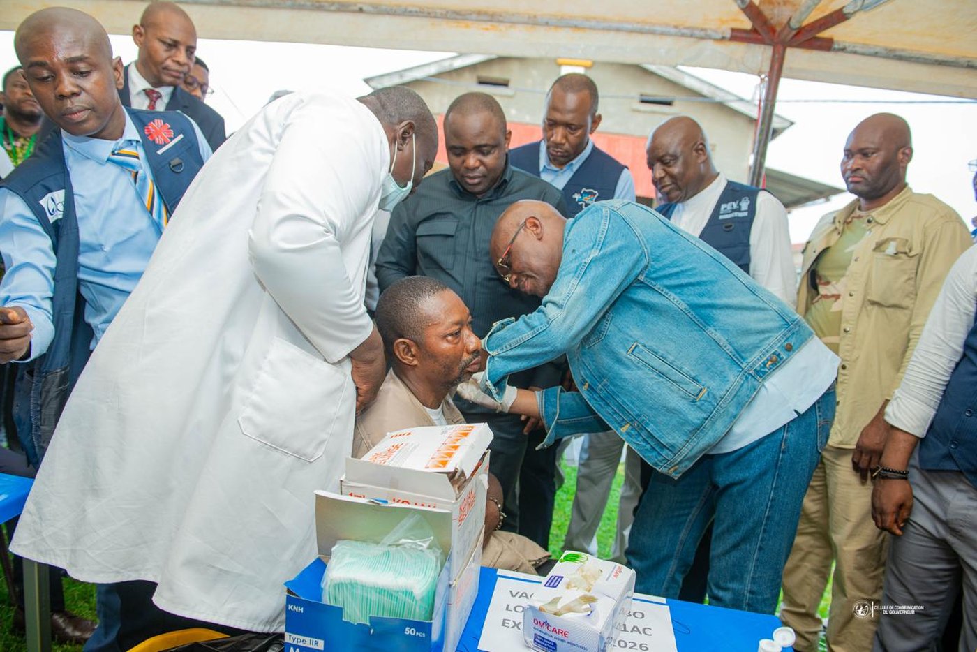 Congo begins vaccinations to fight the fastest-growing Ebola outbreak in history | iNFOnews.ca