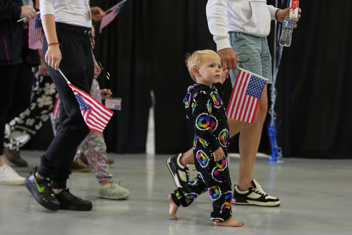 PHOTO COLLECTION: Trump administration welcomes white South Africans as refugees | iNFOnews.ca