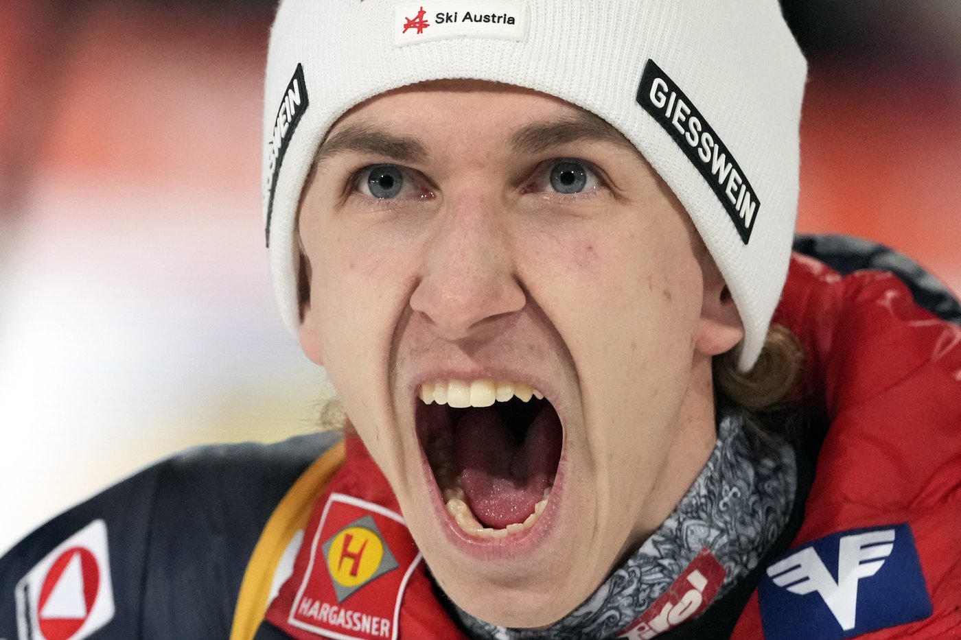 Tschofenig takes Four Hills ski jumping title after veteran teammate Kraft short on final leap | iNFOnews.ca