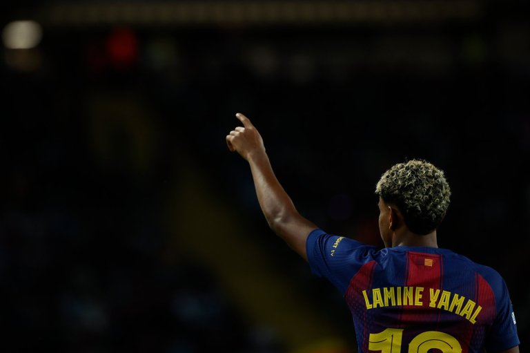 Yamal becomes youngest player to make FIFPRO's team of the year, Donnarumma gets most votes | iNFOnews.ca